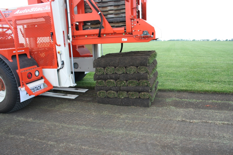 turf harvesting equipment with ultrasonic sensors